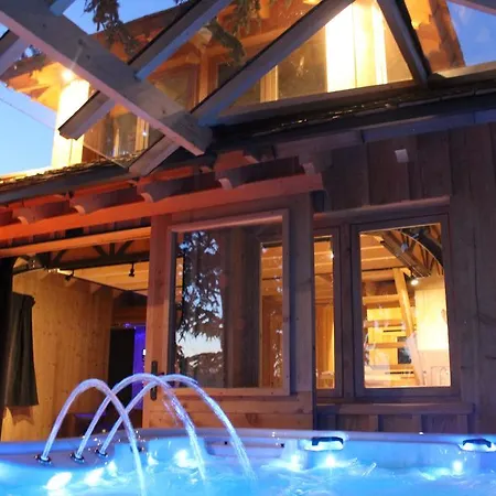 Bed & Breakfast Domaine Des Grands Cedres - Maison D'hotes