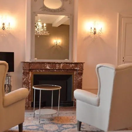 Domaine Des Grands Cedres - Maison D'hotes 3* Cordelle