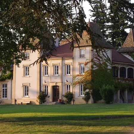 Domaine Des Grands Cedres - Maison D'hotes Cordelle