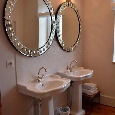 Domaine Des Grands Cedres - Maison D'hotes Bed & Breakfast